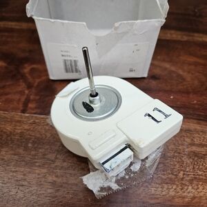 White Electronic Device with Stand